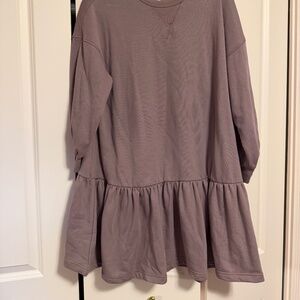 Sweatshirt dress